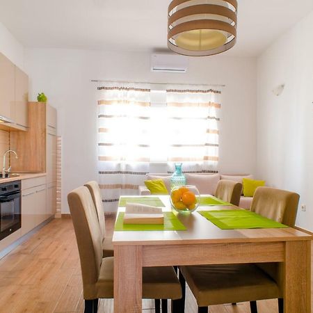 Red Rose Apartment Сплит Екстериор снимка