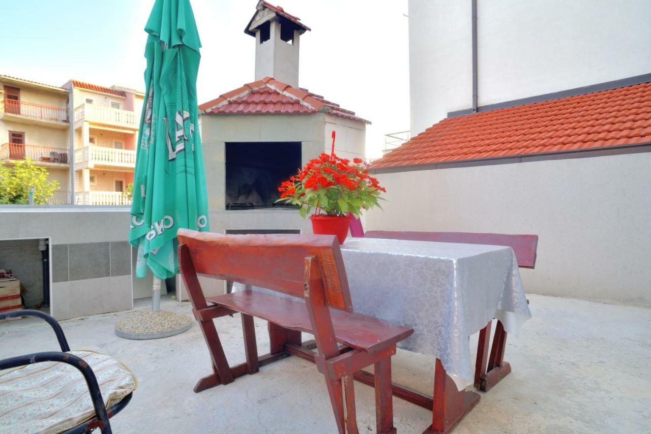 Red Rose Apartment Сплит Екстериор снимка