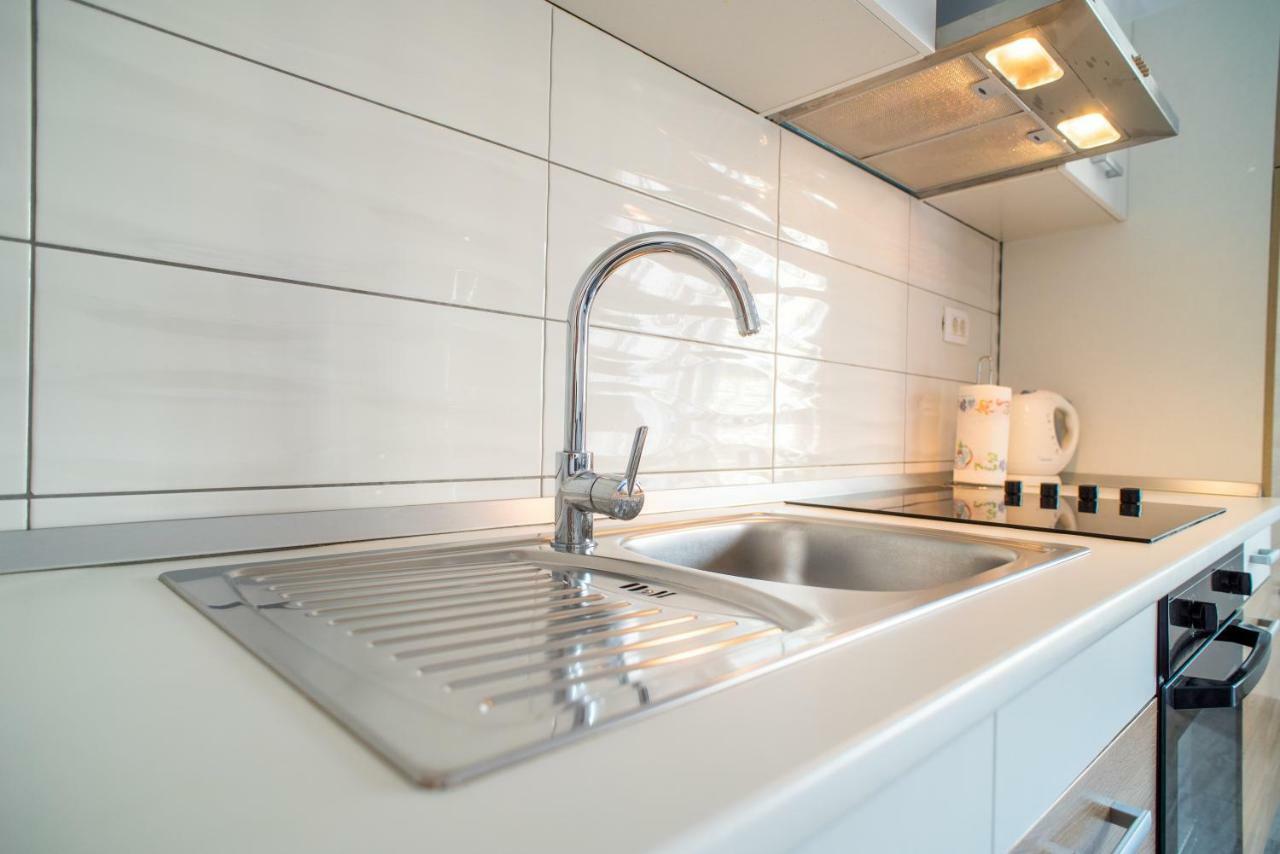 Red Rose Apartment Сплит Екстериор снимка